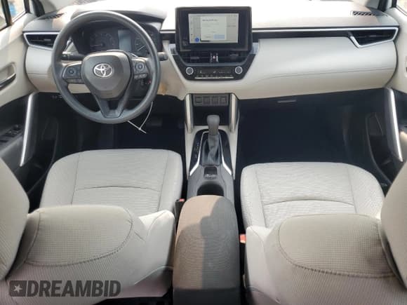 ✅ 2024 Toyota Corolla Cross L • VIN: 7MUAAABGXRV112077 • Lot: 67723795. Listed on Copart with 13,365 mi. Free auction sales archive from the USA and detailed vehicle history report at DreamBid. Image 8.