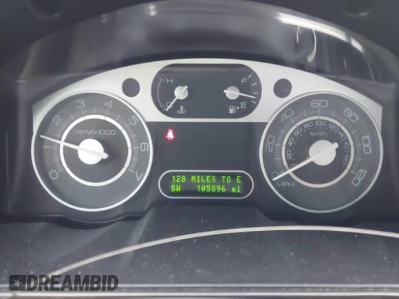 ✅ 2008 Mercury Sable Premier • VIN: 1MEHM43W28G603693 • Lot: 43793849. Wystawiony na IAAI z przebiegiem 105 896 mil. Bezpłatny archiwum sprzedaży aukcyjnych z USA i szczegółowy raport historii pojazdu na DreamBid. Zdjęcie 7.