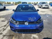 ✅ 2019 Volkswagen Golf R • VIN: WVWWA7AU0KW133357 • Lot: 83864445. Wystawiony na Copart z przebiegiem 58 335 mil. Bezpłatny archiwum sprzedaży aukcyjnych z USA i szczegółowy raport historii pojazdu na DreamBid. Zdjęcie 5.