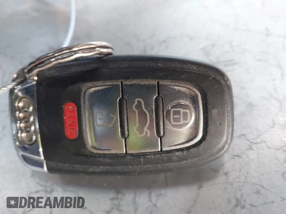 ✅ 2012 Audi S5 Premium Plus • VIN: WAUCGAFH3CN008030 • Лот: 43566670. Опубликован ранее на IAAI с пробегом 107 513 миль. Бесплатный доступ к архиву аукционных продаж из США и подробный отчёт об истории автомобиля на DreamBid. Изображение 11.