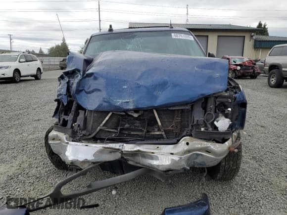 ✅ 2003 GMC Yukon XL SLT • VIN: 1GKFK16TX3J111721 • Lot: 60761605. Wystawiony na Copart z przebiegiem 264 338 mil. Bezpłatny archiwum sprzedaży aukcyjnych z USA i szczegółowy raport historii pojazdu na DreamBid. Zdjęcie 5.