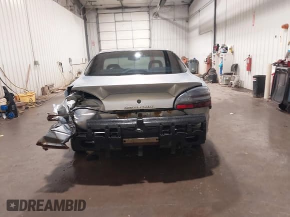 ✅ 1999 Pontiac Grand Prix GTP • VIN: 1G2WR5212XF242240 • Lot: 41933297. Listed on IAAI with 248,118 mi. Free auction sales archive from the USA and detailed vehicle history report at DreamBid. Image 17.