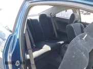 ✅ 2003 Honda Accord LX • VIN: 1HGCM82293A026143 • Lot: 43362563. Wystawiony na IAAI z przebiegiem 223 731 mil. Bezpłatny archiwum sprzedaży aukcyjnych z USA i szczegółowy raport historii pojazdu na DreamBid. Zdjęcie 8.