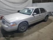 ✅ 2004 Mercury Grand Marquis GS • VIN: 2MEFM74W14X652704 • Lot: 69725195. Wystawiony na Copart z przebiegiem 84 852 mil. Bezpłatny archiwum sprzedaży aukcyjnych z USA i szczegółowy raport historii pojazdu na DreamBid. Zdjęcie 1.