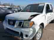 2014 Nissan Frontier Desert Runner z VIN 1N6AD0ER9EN763755, wystawiony jako IAAI lot #43352830 z przebiegiem 221 936 mil mil oraz . Historia ofert i sprzedaży dostępna na DreamBid. Obrazek 6.