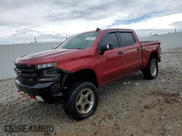 ✅ 2019 Chevrolet Silverado 1500 LT Trail Boss • VIN: 1GCPYFED1KZ197328 • Lot: 52689025. Wystawiony na Copart z przebiegiem 98 840 mil. Bezpłatny archiwum sprzedaży aukcyjnych z USA i szczegółowy raport historii pojazdu na DreamBid. Zdjęcie 1.