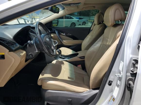 ✅ 2016 Hyundai Azera Limited • VIN: KMHFH4JG3GA550444 • Lot: 57949925. Listed on Copart with 70,818 mi. Free auction sales archive from the USA and detailed vehicle history report at DreamBid. Image 7.