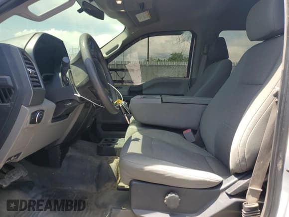 ✅ 2017 Ford F-350 Platinum • VIN: 1FT8W3BT8HEB47658 • Lot: 58339075. Listed on Copart with 89,934 mi. Free auction sales archive from the USA and detailed vehicle history report at DreamBid. Image 7.