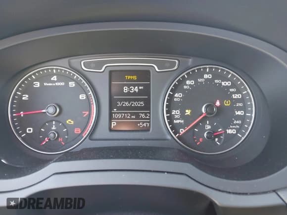 ✅ 2015 Audi Q3 Premium Plus • VIN: WA1BFCFS2FR005944 • Lot: 41867845. Listed on IAAI with 109,712 mi. Free auction sales archive from the USA and detailed vehicle history report at DreamBid. Image 7.