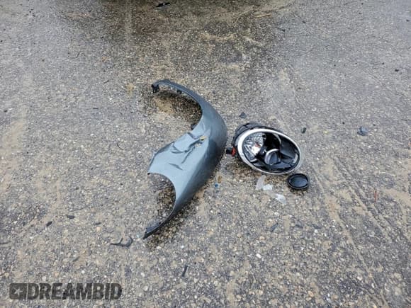 ✅ 2019 Volkswagen Beetle S • VIN: 3VWFD7AT3KM706621 • Lot: 95909605. Listed on Copart with Not provided. Free auction sales archive from the USA and detailed vehicle history report at DreamBid. Image 12.