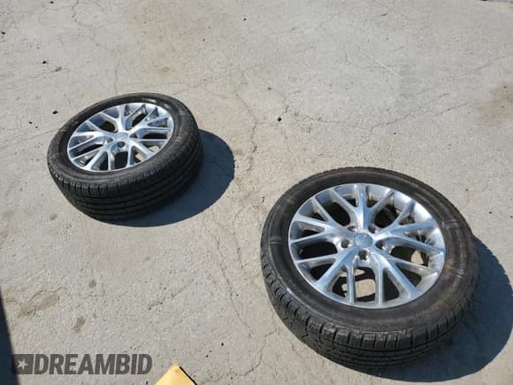 ✅ 2014 Dodge Durango Citadel • VIN: 1C4SDJET5EC406075 • Lot: 54595585. Wystawiony na Copart z przebiegiem 172 067 mil. Bezpłatny archiwum sprzedaży aukcyjnych z USA i szczegółowy raport historii pojazdu na DreamBid. Zdjęcie 13.