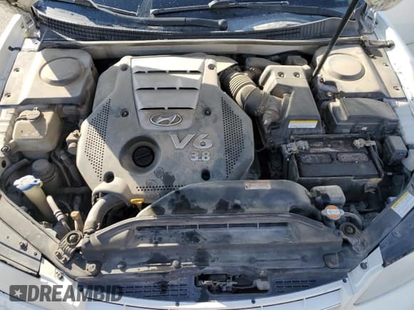 ✅ 2006 Hyundai Azera SE • VIN: KMHFC46F96A072558 • Lot: 57644625. Listed on Copart with 156,743 mi. Free auction sales archive from the USA and detailed vehicle history report at DreamBid. Image 11.