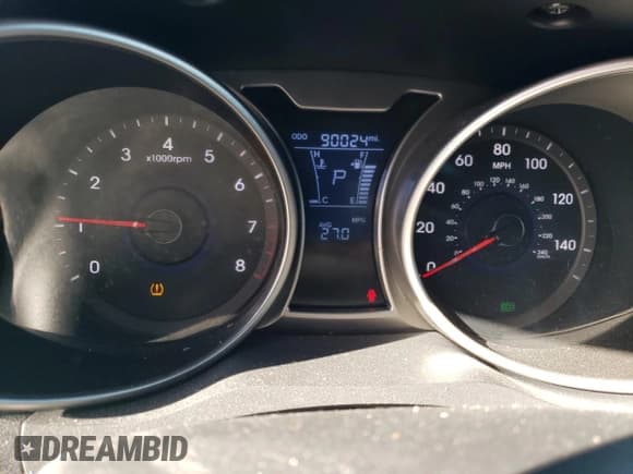 ✅ 2016 Hyundai Veloster • VIN: KMHTC6AD4GU296535 • Lot: 82916784. Wystawiony na Copart z przebiegiem 90 024 mil. Bezpłatny archiwum sprzedaży aukcyjnych z USA i szczegółowy raport historii pojazdu na DreamBid. Zdjęcie 9.