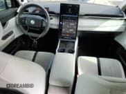 ✅ 2023 Fisker Ocean One • VIN: VCF1ZBU28PG002260 • Лот: 86279165. Опубликован ранее на Copart с пробегом 27 094 миль. Бесплатный доступ к архиву аукционных продаж из США и подробный отчёт об истории автомобиля на DreamBid. Изображение 8.