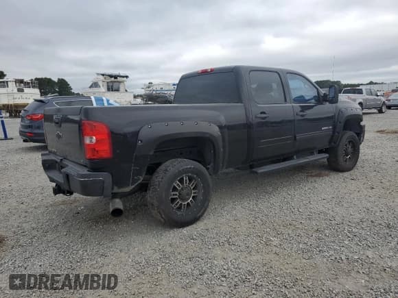 ✅ 2013 Chevrolet Silverado 2500HD LT • VIN: 1GC1KXC80DF224056 • Lot: 80308665. Wystawiony na Copart z przebiegiem 240 584 mil. Bezpłatny archiwum sprzedaży aukcyjnych z USA i szczegółowy raport historii pojazdu na DreamBid. Zdjęcie 3.