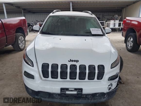 ✅ 2016 Jeep Cherokee Latitude • VIN: 1C4PJLCB5GW207159 • Lot: 41232649. Wystawiony na IAAI z przebiegiem 103 991 mil. Bezpłatny archiwum sprzedaży aukcyjnych z USA i szczegółowy raport historii pojazdu na DreamBid. Zdjęcie 12.