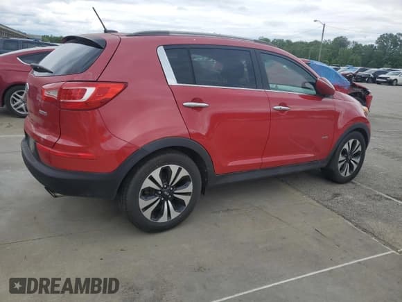 ✅ 2011 Kia Sportage SX • VIN: KNDPCCA69B7152430 • Лот: 58220435. Опубликован ранее на Copart с пробегом 127 865 миль. Бесплатный доступ к архиву аукционных продаж из США и подробный отчёт об истории автомобиля на DreamBid. Изображение 3.