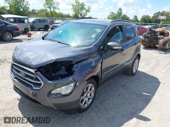 ✅ 2019 Ford EcoSport SE • VIN: MAJ3S2GE2KC288261 • Lot: 43143140. Wystawiony na IAAI z przebiegiem 67 070 mil. Bezpłatny archiwum sprzedaży aukcyjnych z USA i szczegółowy raport historii pojazdu na DreamBid. Zdjęcie 2.