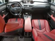 ✅ 2022 Lexus UX 200 F Sport • VIN: JTHE3JBH8N2054534 • Лот: 42999155. Опубликован ранее на Copart с пробегом 40 210 миль. Бесплатный доступ к архиву аукционных продаж из США и подробный отчёт об истории автомобиля на DreamBid. Изображение 8.