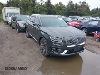 ✅ 2019 Lincoln Nautilus Reserve • VIN: 2LMPJ8LP9KBL25959 • Lot: 43423704. Wystawiony na IAAI z przebiegiem 73 153 mil. Bezpłatny archiwum sprzedaży aukcyjnych z USA i szczegółowy raport historii pojazdu na DreamBid. Zdjęcie 1.