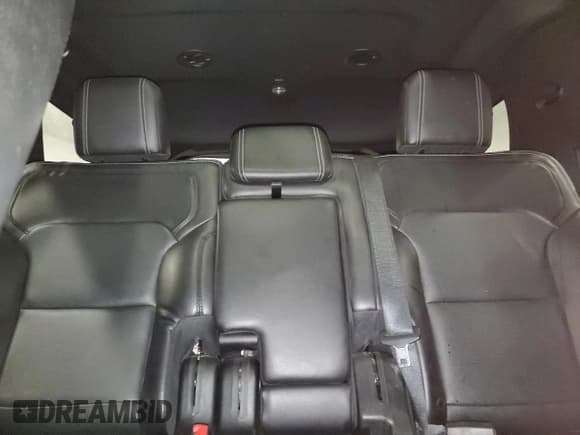 ✅ 2018 Ford Explorer Limited • VIN: 1FM5K8F88JGA70751 • Lot: 90838125. Wystawiony na Copart z przebiegiem 72 218 mil. Bezpłatny archiwum sprzedaży aukcyjnych z USA i szczegółowy raport historii pojazdu na DreamBid. Zdjęcie 10.