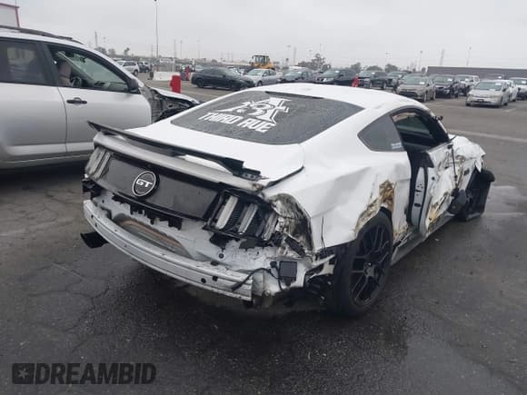 ✅ 2017 Ford Mustang GT • VIN: 1FA6P8CF6H5358115 • Lot: 42180400. Listed on IAAI with 44,962 mi. Free auction sales archive from the USA and detailed vehicle history report at DreamBid. Image 4.