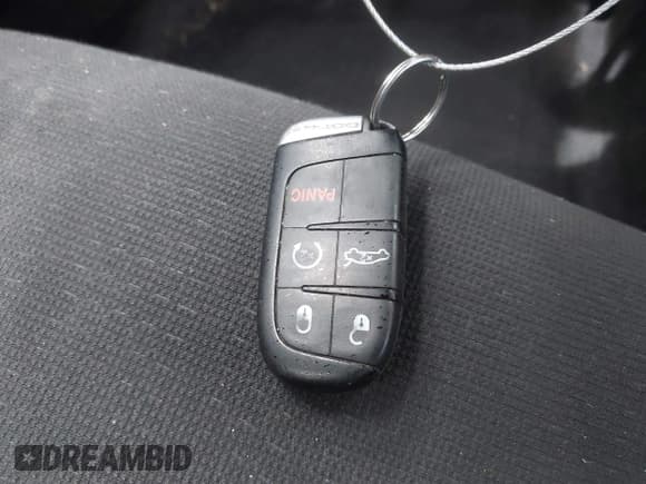 ✅ 2012 Dodge Charger Road/Track • VIN: 2C3CDXCT9CH303587 • Лот: 41896083. Опубликован ранее на IAAI с пробегом 122 080 миль. Бесплатный доступ к архиву аукционных продаж из США и подробный отчёт об истории автомобиля на DreamBid. Изображение 11.