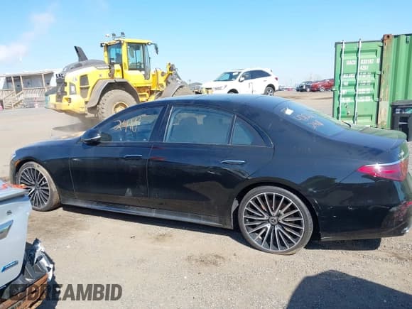 ✅ 2023 Mercedes-Benz S 580 • VIN: W1K6G7GB7PA204391 • Лот: 42022418. Опубликован ранее на IAAI с пробегом 28 791 миль. Бесплатный доступ к архиву аукционных продаж из США и подробный отчёт об истории автомобиля на DreamBid. Изображение 13.