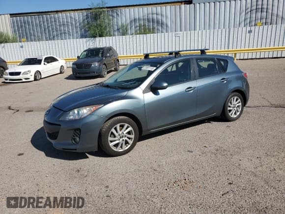✅ 2013 Mazda 3 i Touring • VIN: JM1BL1L72D1741393 • Lot: 81691115. Listed on Copart with 124,489 mi. Free auction sales archive from the USA and detailed vehicle history report at DreamBid. Image 1.