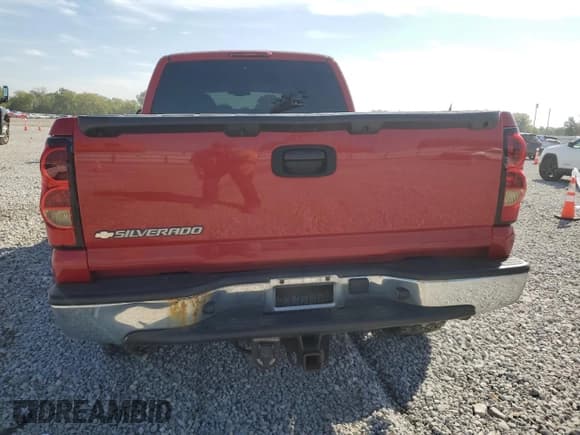 ✅ 2006 Chevrolet Silverado 1500 LT3 • VIN: 2GCEK19N561312641 • Lot: 81849825. Wystawiony na Copart z przebiegiem 152 746 mil. Bezpłatny archiwum sprzedaży aukcyjnych z USA i szczegółowy raport historii pojazdu na DreamBid. Zdjęcie 6.
