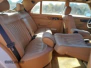 ✅ 1987 Mercedes-Benz 300 SDL • VIN: WDBCB25D7HA312660 • Lot: 91036315. Wystawiony na Copart z przebiegiem 58 515 mil. Bezpłatny archiwum sprzedaży aukcyjnych z USA i szczegółowy raport historii pojazdu na DreamBid. Zdjęcie 10.