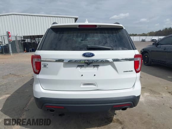 ✅ 2016 Ford Explorer • VIN: 1FM5K7B84GGC12103 • Lot: 41833559. Listed on IAAI with 145,238 mi. Free auction sales archive from the USA and detailed vehicle history report at DreamBid. Image 16.