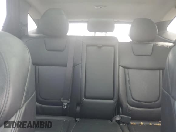 ✅ 2022 Hyundai Tucson Limited • VIN: KM8JECAE0NU151272 • Lot: 63874644. Wystawiony na Copart z przebiegiem 39 037 mil. Bezpłatny archiwum sprzedaży aukcyjnych z USA i szczegółowy raport historii pojazdu na DreamBid. Zdjęcie 10.