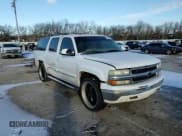 ✅ 2004 Chevrolet Suburban LS • VIN: 1GNFK16Z94J105949 • Лот: 45731425. Опубликован ранее на Copart с пробегом 196 982 миль. Бесплатный доступ к архиву аукционных продаж из США и подробный отчёт об истории автомобиля на DreamBid. Изображение 11.