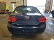 ✅ 2014 Volkswagen Passat S • VIN: 1VWAT7A32EC091756 • Lot: 68146655. Wystawiony na Copart z przebiegiem 192 116 mil. Bezpłatny archiwum sprzedaży aukcyjnych z USA i szczegółowy raport historii pojazdu na DreamBid. Zdjęcie 6.