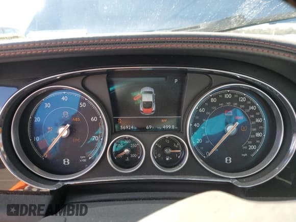 ✅ 2016 Bentley Continental GT • VIN: SCBFJ7ZAXGC051755 • Lot: 75947524. Wystawiony na Copart z przebiegiem 56 924 mil. Bezpłatny archiwum sprzedaży aukcyjnych z USA i szczegółowy raport historii pojazdu na DreamBid. Zdjęcie 9.