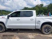 ✅ 2019 Chevrolet Silverado 1500 RST • VIN: 3GCUYEED0KG168397 • Lot: 43125706. Wystawiony na IAAI z przebiegiem 92 805 mil. Bezpłatny archiwum sprzedaży aukcyjnych z USA i szczegółowy raport historii pojazdu na DreamBid. Zdjęcie 15.