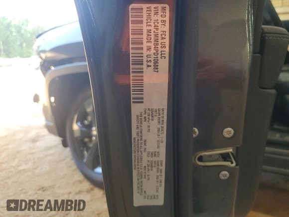 ✅ 2023 Jeep Cherokee Altitude Lux • VIN: 1C4PJMMB4PD106887 • Lot: 51121495. Listed on Copart with 14,932 mi. Free auction sales archive from the USA and detailed vehicle history report at DreamBid. Image 13.