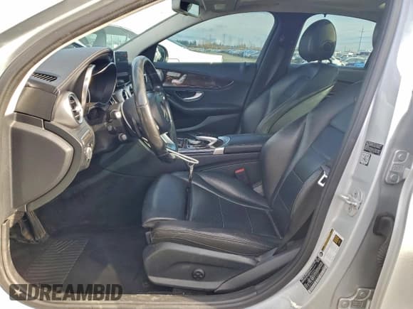 ✅ 2015 Mercedes-Benz C 300 Luxury • VIN: 55SWF4KB2FU016207 • Lot: 93934595. Listed on Copart with 167,632 mi. Free auction sales archive from the USA and detailed vehicle history report at DreamBid. Image 7.