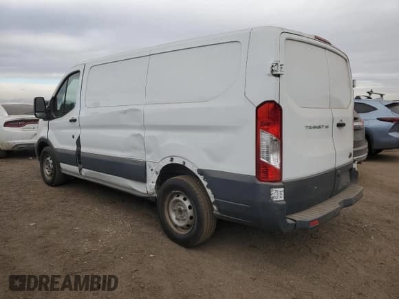 ✅ 2015 Ford Transit Cargo • VIN: 1FTNE1YM8FKB30030 • Lot: 83671964. Wystawiony na Copart z przebiegiem 117 430 mil. Bezpłatny archiwum sprzedaży aukcyjnych z USA i szczegółowy raport historii pojazdu na DreamBid. Zdjęcie 2.