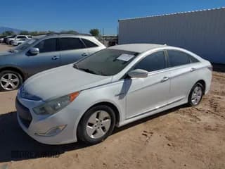 ✅ 2012 Hyundai Sonata Hybrid • VIN: KMHEC4A42CA055288 • Lot: 43572297. Wystawiony na IAAI z przebiegiem 170 175 mil. Bezpłatny archiwum sprzedaży aukcyjnych z USA i szczegółowy raport historii pojazdu na DreamBid. Zdjęcie 2.