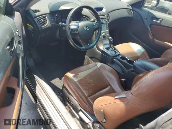 ✅ 2011 Hyundai Genesis Coupe Grand Touring • VIN: KMHHU6KH3BU043705 • Lot: 62675195. Wystawiony na Copart z przebiegiem 160 780 mil. Bezpłatny archiwum sprzedaży aukcyjnych z USA i szczegółowy raport historii pojazdu na DreamBid. Zdjęcie 8.