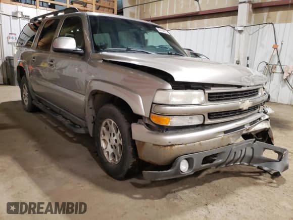 ✅ 2002 Chevrolet Suburban Z71 • VIN: 3GNFK16ZX2G272867 • Lot: 55130875. Listed on Copart with 199,084 mi. Free auction sales archive from the USA and detailed vehicle history report at DreamBid. Image 4.
