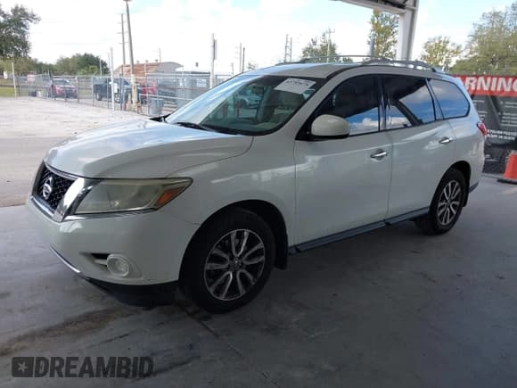 ✅ 2014 Nissan Pathfinder SV • VIN: 5N1AR2MN5EC653047 • Лот: 43789678. Опубликован ранее на IAAI с пробегом 164 099 миль. Бесплатный доступ к архиву аукционных продаж из США и подробный отчёт об истории автомобиля на DreamBid. Изображение 2.