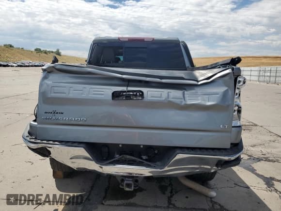 ✅ 2025 Chevrolet Silverado 1500 • VIN: 3GCPKDEK3SG101090 • Лот: 68226025. Опубликован ранее на Copart с пробегом 8 645 миль. Бесплатный доступ к архиву аукционных продаж из США и подробный отчёт об истории автомобиля на DreamBid. Изображение 6.