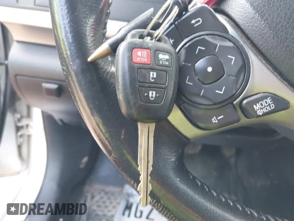 ✅ 2012 Toyota Camry SE • VIN: 4T1BF1FK1CU126639 • Lot: 43685272. Wystawiony na IAAI z przebiegiem 180 902 mil. Bezpłatny archiwum sprzedaży aukcyjnych z USA i szczegółowy raport historii pojazdu na DreamBid. Zdjęcie 11.