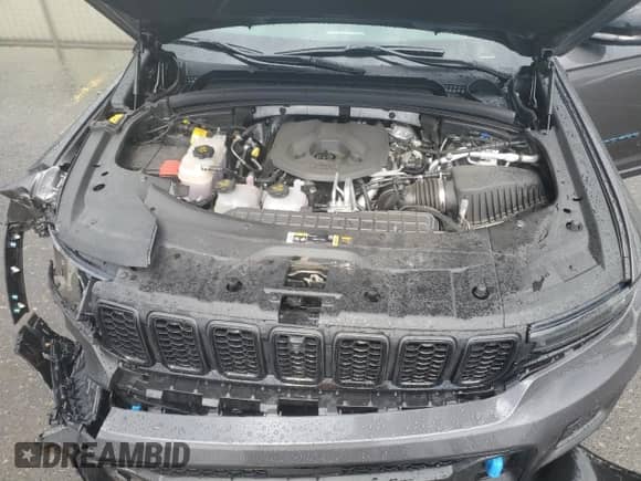 2022 Jeep Grand Cherokee Trailhawk with VIN 1C4RJYC65N8756709, listed as a Copart auction lot 62712115 with 16,978 mi miles and Salvage title. Bid and sale history available at DreamBid. Image 11.