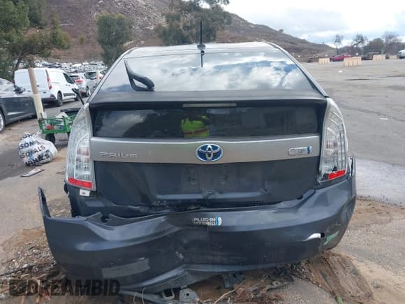 ✅ 2012 Toyota Prius • VIN: JTDKN3DP9C3016882 • Lot: 43714437. Listed on IAAI with 220,567 mi. Free auction sales archive from the USA and detailed vehicle history report at DreamBid. Image 17.