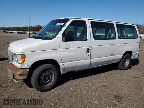 ✅ 2001 Ford Econoline Passenger XL • VIN: 1FMRE11201HB08051 • Lot: 54983885. Listed on Copart with 159,509 mi. Free auction sales archive from the USA and detailed vehicle history report at DreamBid. Image 1.