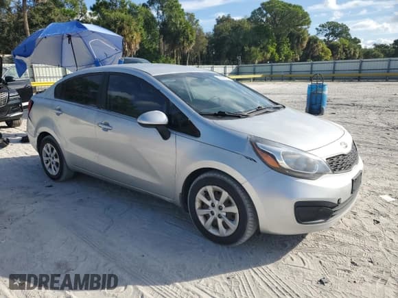 ✅ 2013 Kia Rio LX • VIN: KNADM4A30D6296384 • Lot: 82692675. Listed on Copart with 171,701 mi. Free auction sales archive from the USA and detailed vehicle history report at DreamBid. Image 4.